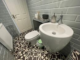 Exquisite Beachfront Residence With Luxurious Interiors The Cozy Clam 