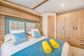 Your Ultimate Holiday Rental at Pevensey Bay