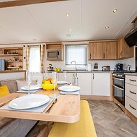 Your Ultimate Holiday Rental at Pevensey Bay