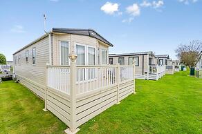 Your Ultimate Holiday Rental at Pevensey Bay