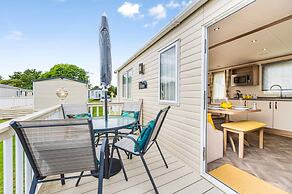 Your Ultimate Holiday Rental at Pevensey Bay