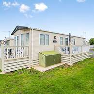 Your Ultimate Holiday Rental at Pevensey Bay