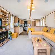 Your Ultimate Holiday Rental at Pevensey Bay