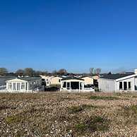 74 Bayside Cove Pevensey Bay Holiday Park