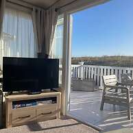 74 Bayside Cove Pevensey Bay Holiday Park