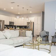 Wonderful 12b11 5bath Bella Vida Resort