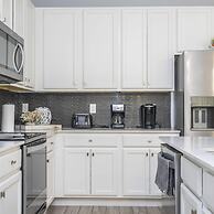 Wonderful 12b11 5bath Bella Vida Resort