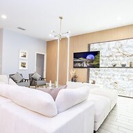 Wonderful 12b11 5bath Bella Vida Resort