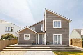 Hamptons Style Lux Beach House