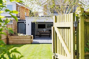 Renovated Home for 8 Canal Walk to Chichester