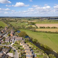 Renovated Home for 8 Canal Walk to Chichester