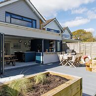 Renovated Home for 8 Canal Walk to Chichester