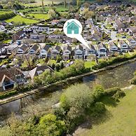 Renovated Home for 8 Canal Walk to Chichester