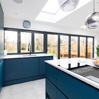 Renovated Home for 8 Canal Walk to Chichester