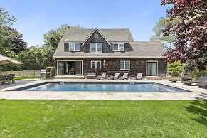 Glendale by Rove 5BR w Outdoor Space Heated Pool