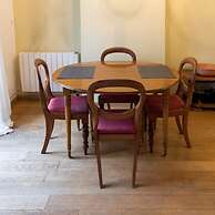 Coquelicot Delightful 1 Bedroom Apt Near Eiffel Tower