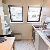Coquelicot Delightful 1 Bedroom Apt Near Eiffel Tower