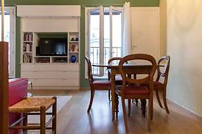 Coquelicot Delightful 1 Bedroom Apt Near Eiffel Tower