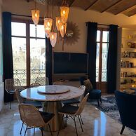 The Avenue 2BR Luxury Unit in Diagonal Ave