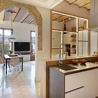 The Avenue 2BR Luxury Unit in Diagonal Ave