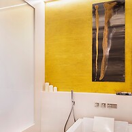 The Avenue 2BR Luxury Unit in Diagonal Ave