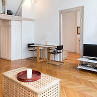 Sunny Dussoubs I Unique 1-br Loft in Montorgueil