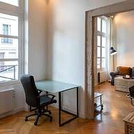 Sunny Dussoubs I Unique 1-br Loft in Montorgueil