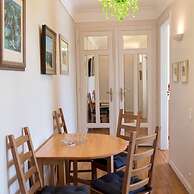 Eiffel Park Peaceful 1 Bedroom Apt Near the Eiffel Tower