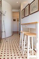 Eiffel Park Peaceful 1 Bedroom Apt Near the Eiffel Tower