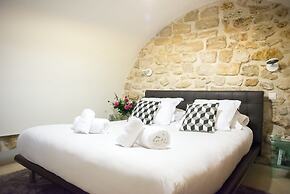 Jardin Priv Gorgeous 3 Bed House in Le Marais