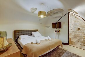 Jardin Priv Gorgeous 3 Bed House in Le Marais