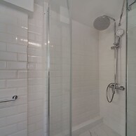 Classy Bourgeois Chic 2 Bedroom Apt in Le Marais