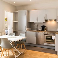 Opera Grey I Trendy 2 Bed Apt in Paris