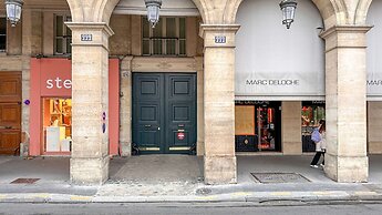 Charming Tuileries 1 Bed Apt in the Centre of Paris