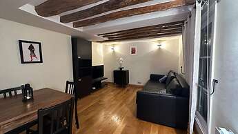 Charming Tuileries 1 Bed Apt in the Centre of Paris