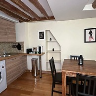 Charming Tuileries 1 Bed Apt in the Centre of Paris
