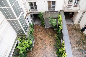 Charming Tuileries 1 Bed Apt in the Centre of Paris