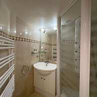 Charming Tuileries 1 Bed Apt in the Centre of Paris