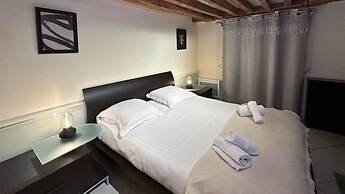 Charming Tuileries 1 Bed Apt in the Centre of Paris