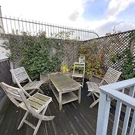Dreamy Rive Gauche Modern 2 Bed Apt in Paris