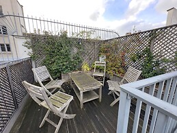 Dreamy Rive Gauche Modern 2 Bed Apt in Paris