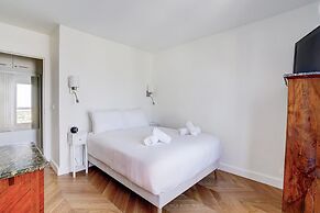 Montparnasse View Nice 1 Bedroom in Montparnasse