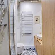 Bright Etoile Bright 2 bed Close to Eiffel Tower Arc the Triomphe et C