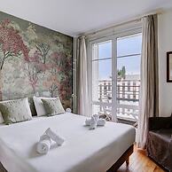 Bright Etoile Bright 2 bed Close to Eiffel Tower Arc the Triomphe et C