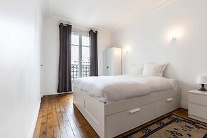 Zola Riverview Great 2 Bedroom in Paris
