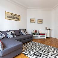 Zola Riverview Great 2 Bedroom in Paris
