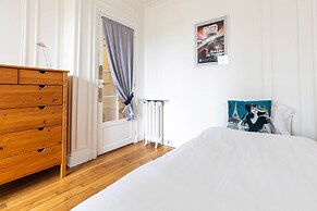 Zola Riverview Great 2 Bedroom in Paris