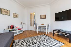 Zola Riverview Great 2 Bedroom in Paris