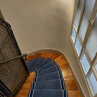 Zola Riverview Great 2 Bedroom in Paris