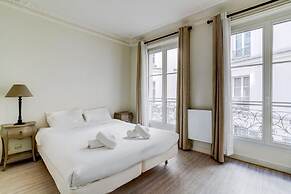 Secret Maillot Charming 1 Bed Apt in Paris